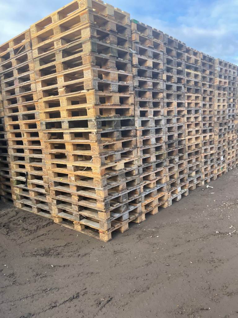 PALLETS WANTED!