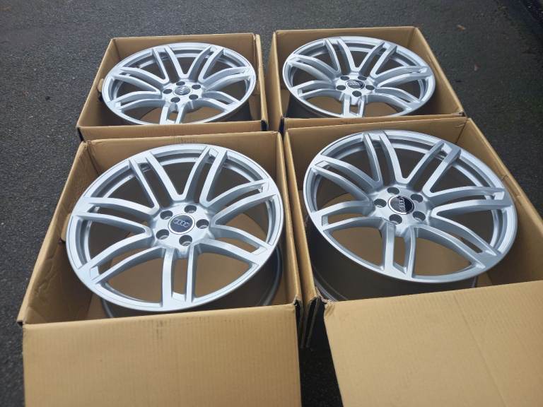 Rare ! Genuine 20" Audi RS7 Double 7-spoke 5x112 Alloy Wheels  4G8 601 025 BA