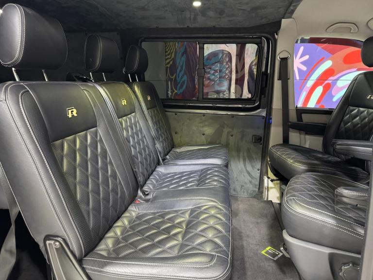 2017 Volkswagen Transporter 2.0 TDI BMT 204 Highline Kombi / Camper Van DSG Crew Van Diesel Autom...