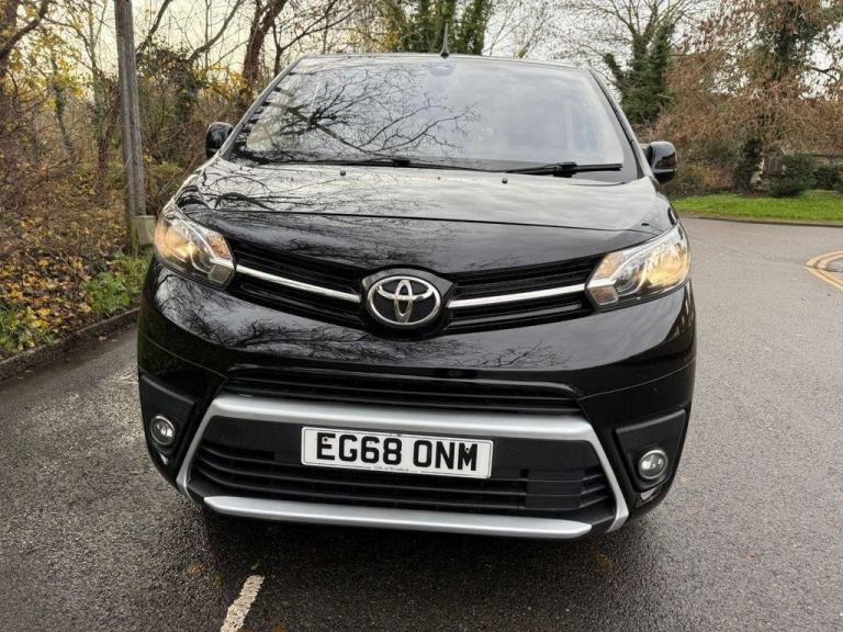 2019 68 TOYOTA PROACE VERSO 2.0D FAMILY COMPACT 8 SEATER EURO 6 (150 PS) SWB L1