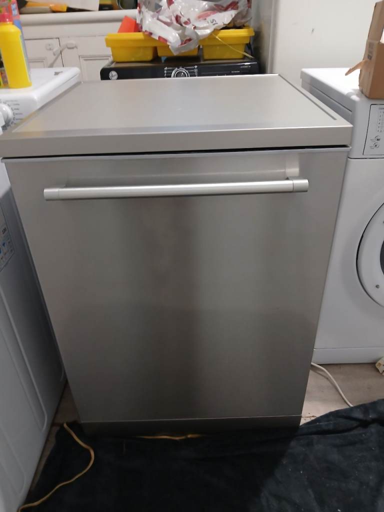 image for Silver Dishwasher - Good Condition, Ready to Go