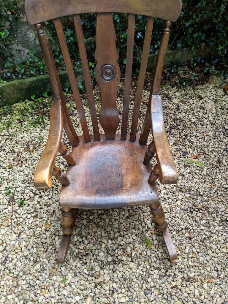 Rocking Chair Vintage  Childs or Women's 