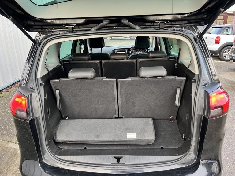VAUXHALL ZAFIRA TOURER 1.4 i Turbo SRi Nav Black Manual Petrol 2017