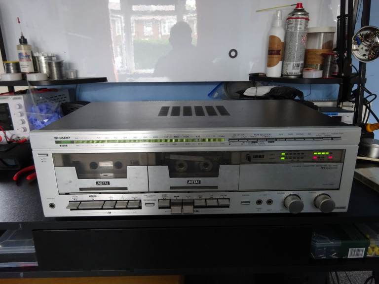 Sharp stereo cassette/tuner amplifier SC-700X 