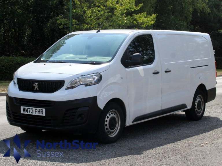 2023 Peugeot Expert 2.0 BlueHDi 1400 L2 Professional Premium + Long Panel Van