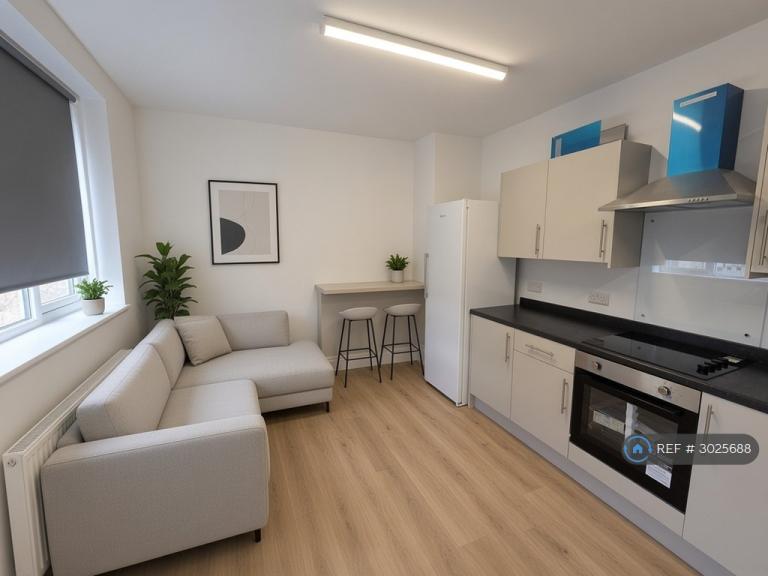 4 bedroom house in Tudor Road, Hayes, UB3 (4 bed) (#3025688)