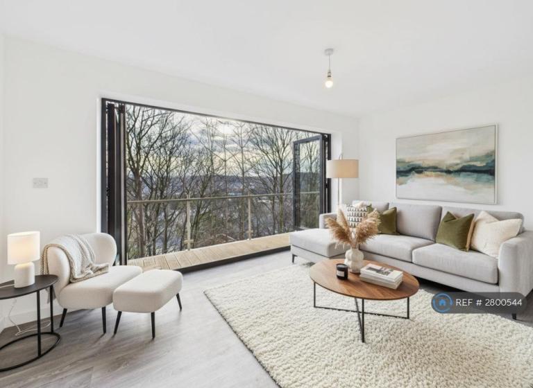 3 bedroom house in Derbyshire Lane, Sheffield, S8 (3 bed) (#2800544)