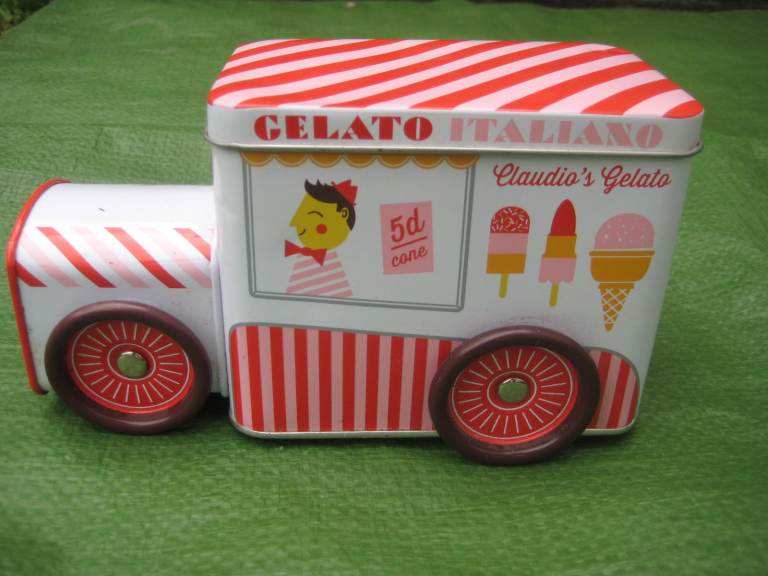 Claudio's Gelato Ice Cream Van on Wheels Empty Tin for £5.00