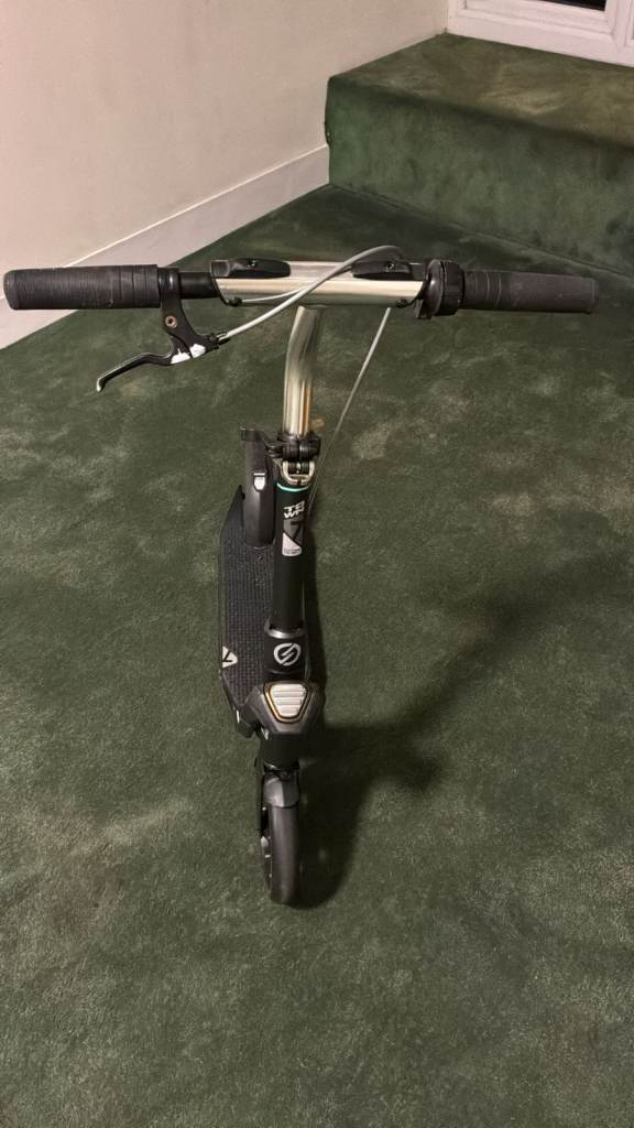 Oxelo Town 7 foldable adult scooter black