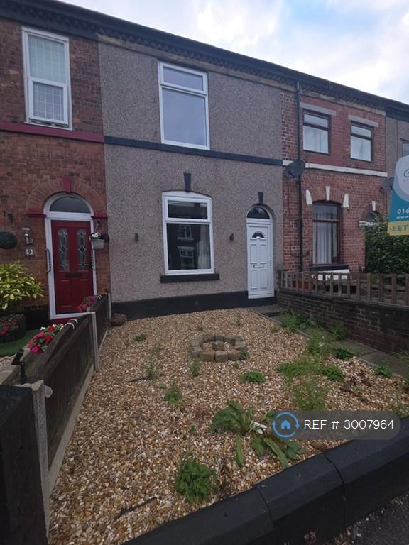 2 bedroom house in Oram St, Bury, BL9 (2 bed) (#3007964)