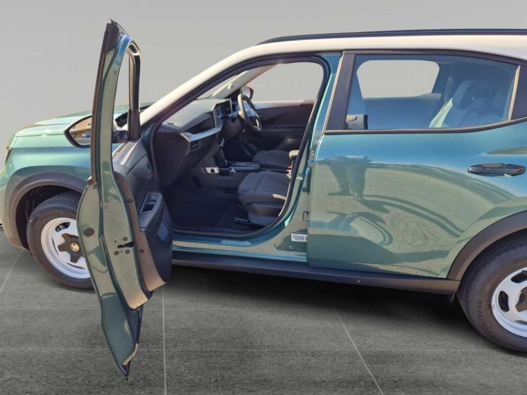 2025 Vauxhall Frontera 83kW Design 44kWh 5dr Auto HATCHBACK ELECTRIC Automatic