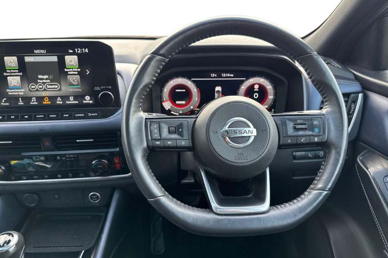 2022 Nissan Qashqai 1.3 DiG-T MH Tekna 5dr Hatchback Petrol Manual