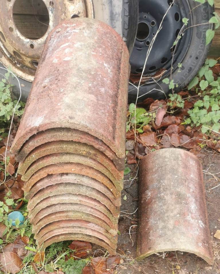 image for Redland Reclaimed Red Concrete Roof Curved Ridge Tiles x 14 Joblot Bundle