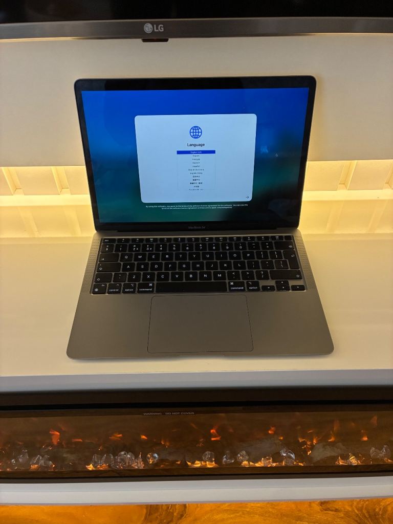 MacBook Air 2020 m1 256gb 8gb ram