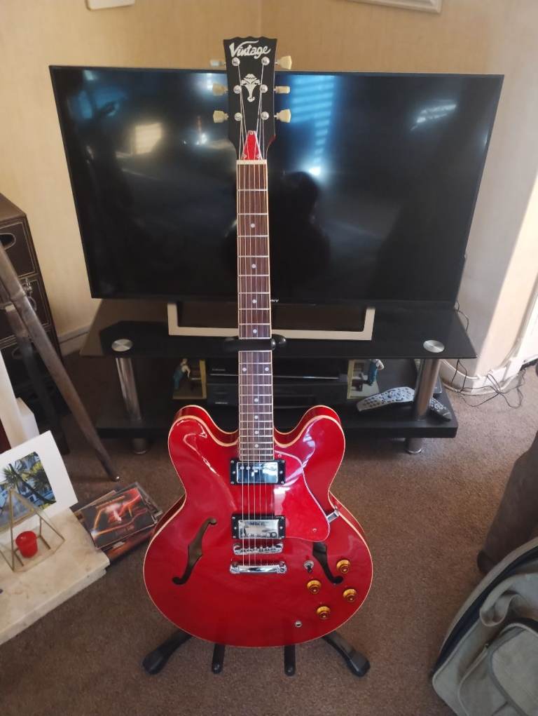 Vintage 535 guitar