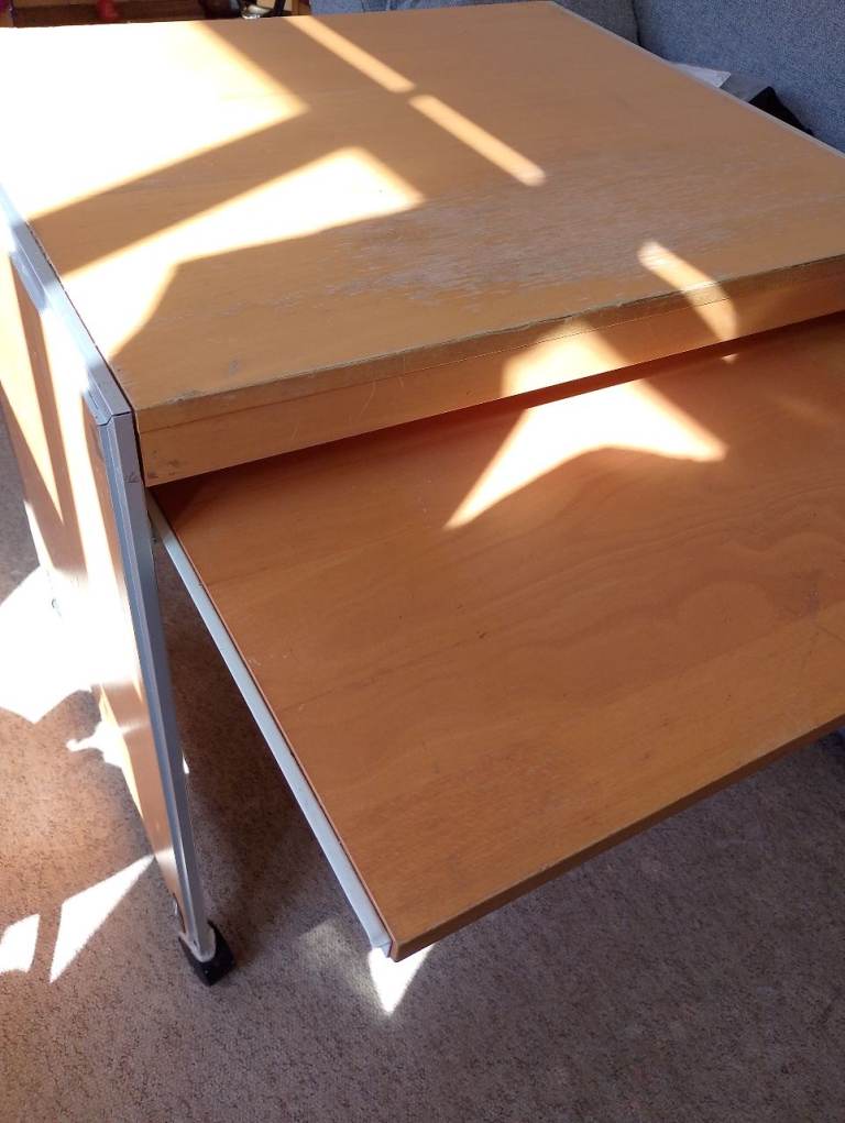 Small Wooden Desk with Pull-Out Shelf – Fair Condition