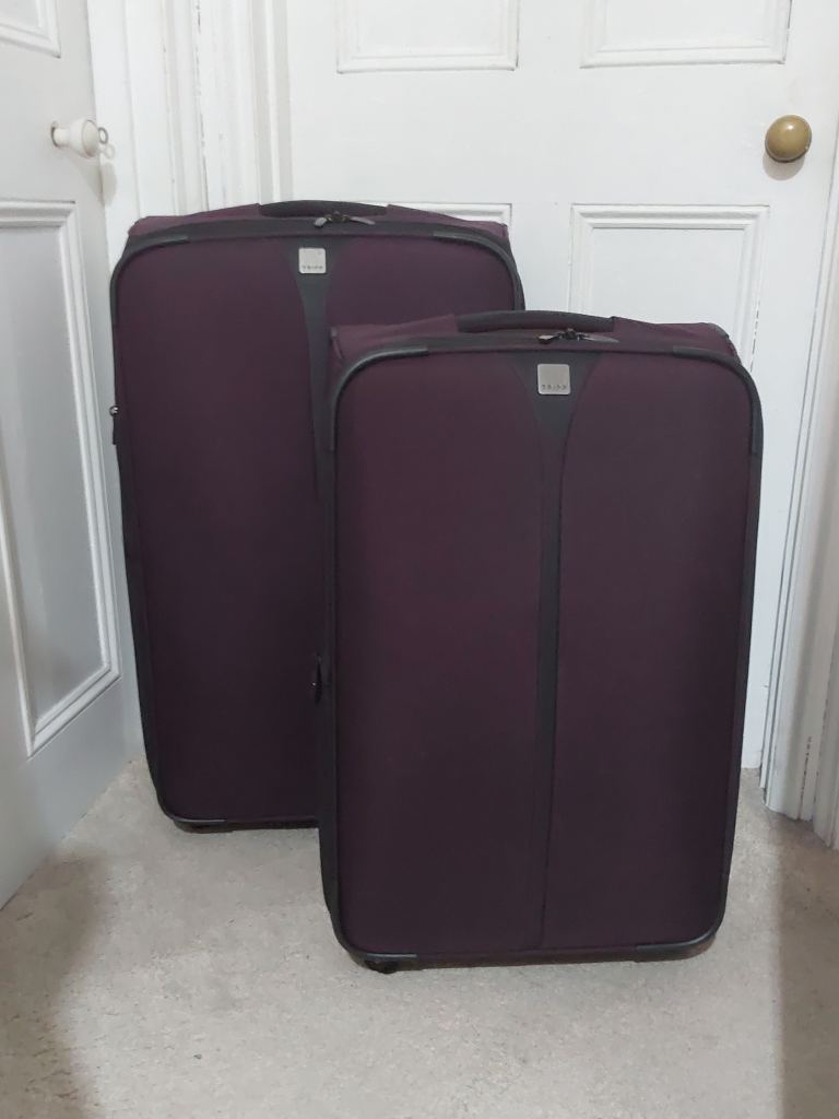Set of 2 Tripp Suitcases