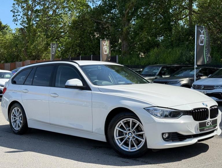 2014 BMW 3 Series 320I SE TOURING AUTOMATIC -APPLE CAR PLAY -CAMERAS -XENONS -LOW MILEAGE Estate ...