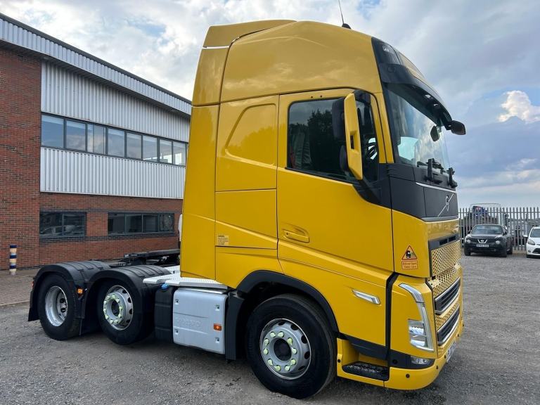 VOLVO FH460 V5 GLOBETROTTER XL 6X2 TRACTOR UNIT 2022 – PJ22 FZL