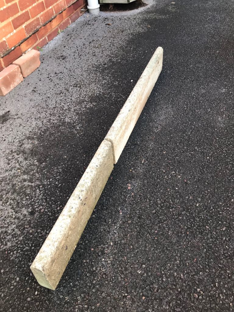 Concrete bull-nosed edgings