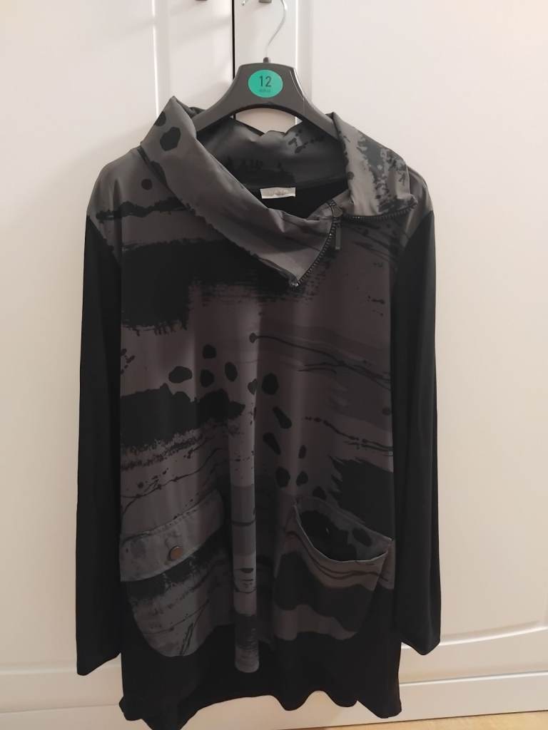 Naya Khaki Green and Black Tunic Top