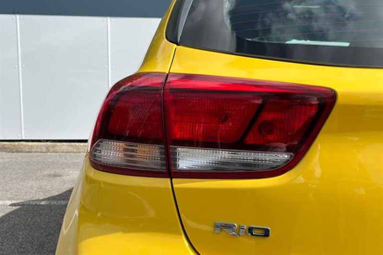 2021 Kia Rio 1.2 DPi 1 5dr HATCHBACK PETROL Manual