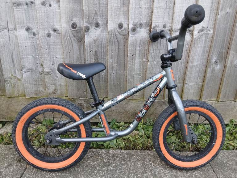 Mongoose balance bike