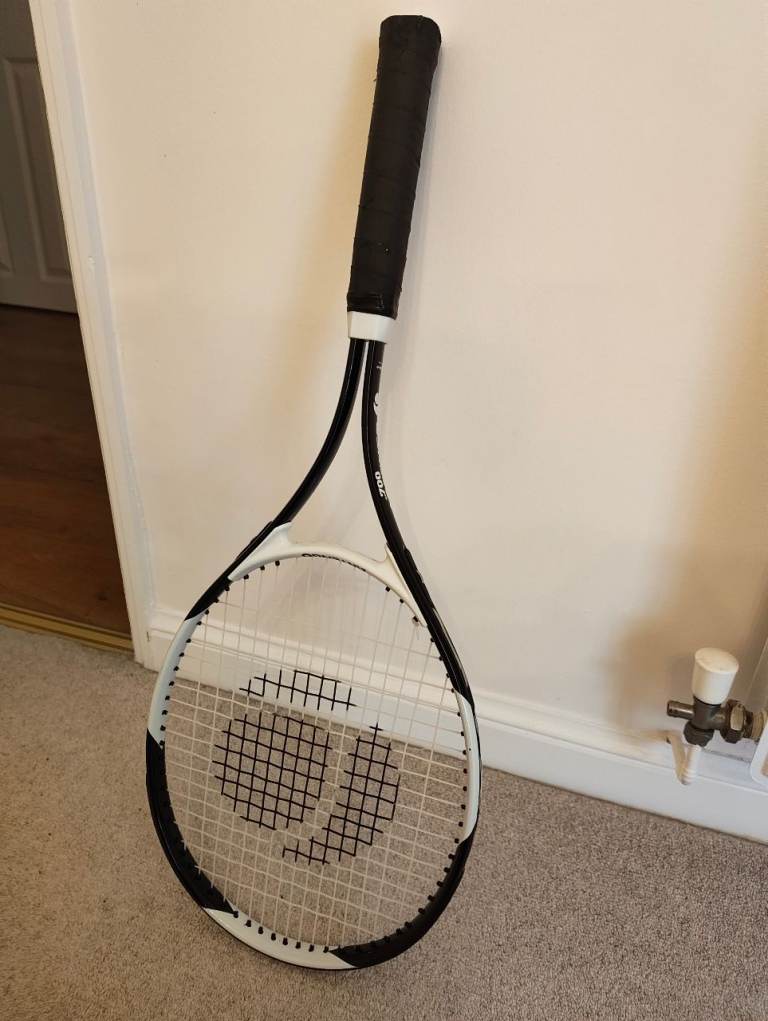 Artengo 700 Tennis Racket