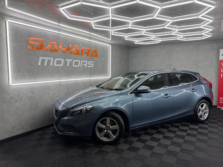  Volvo V40 1.6 D2 SE Euro 5 (s/s) 5dr Diesel Manual