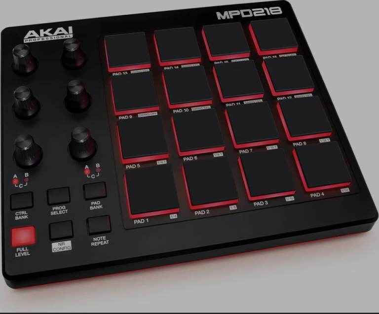 Akai Professional MPD218