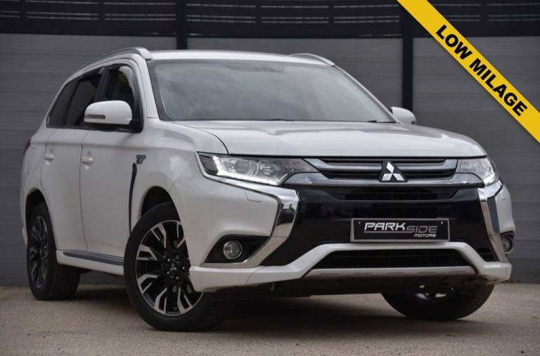 2017 Mitsubishi Outlander 2.0h 12kWh Juro SUV 5dr Petrol Plug-in Hybrid CVT 4WD Euro 6 (s/s) (200...