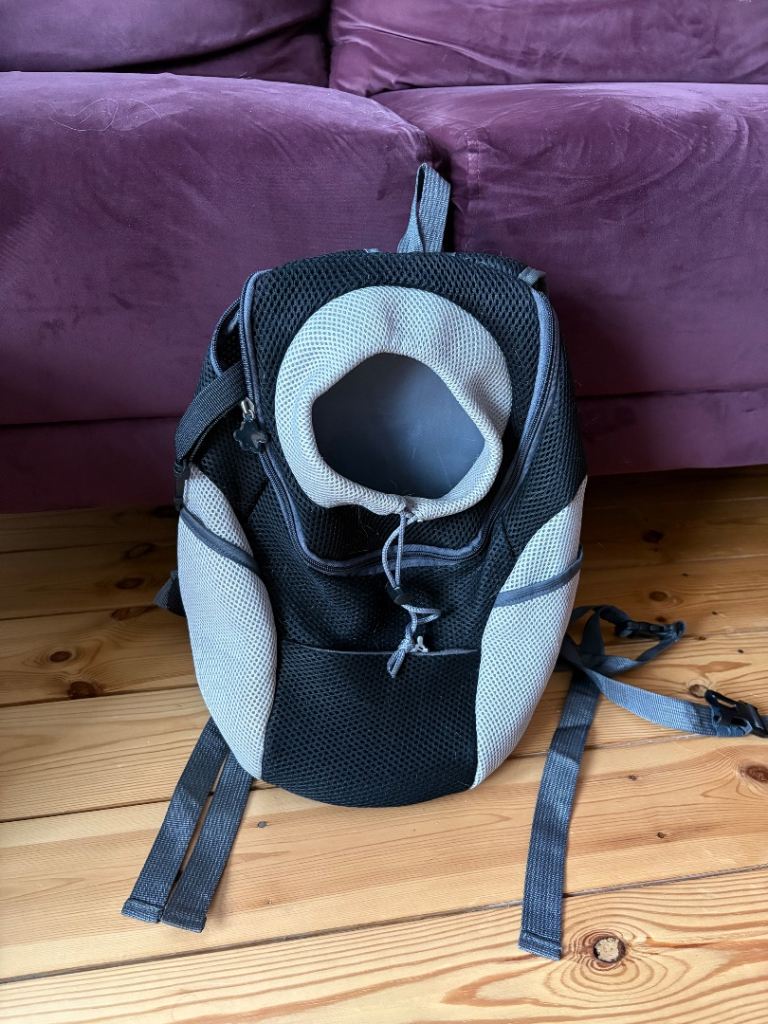 Dog carrier