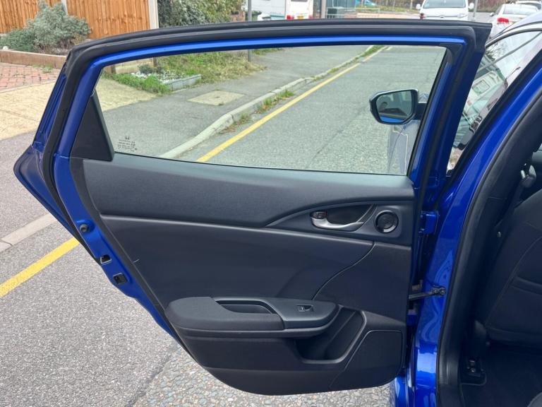 2019 Honda Civic 1.0 VTEC Turbo SE CVT Euro 6 (s/s) 5dr HATCHBACK Petrol Automatic