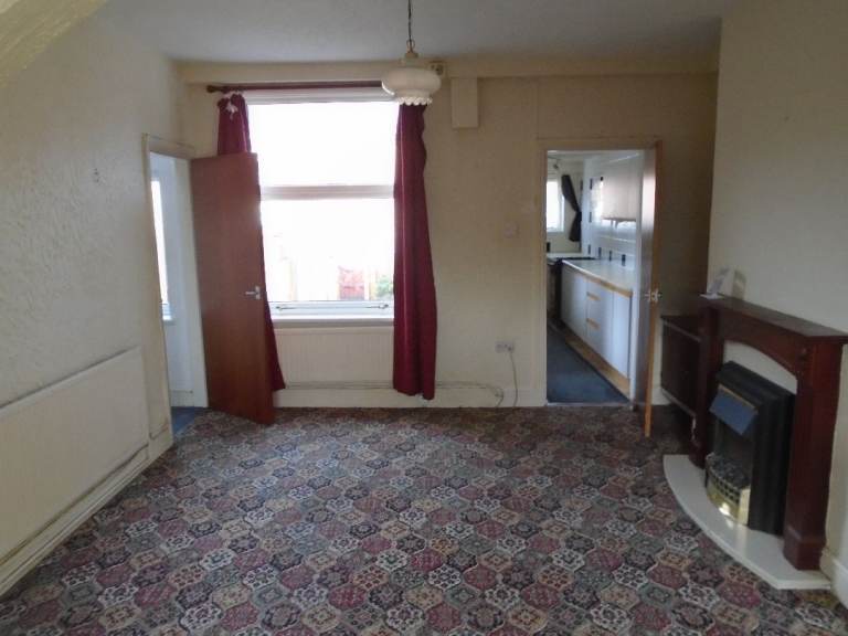 3 Bedroom Terraced House with garage to Rent, Brierley Cottages, Sutton-in-Ashfield, NG172AT £625pcm