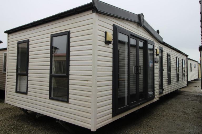 Willerby Azure 38x12 3 bed 2015 static caravan for sale offsite