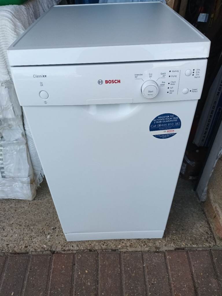 Bosch slimline Dishwasher 