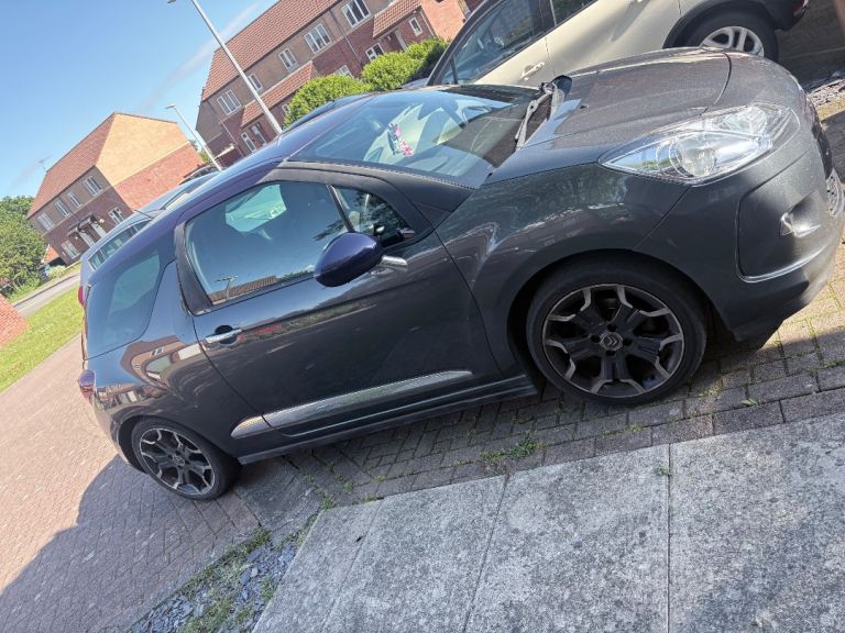 Citroen, DS3, Hatchback, 2013, Manual, 1560 (cc), 3 doors