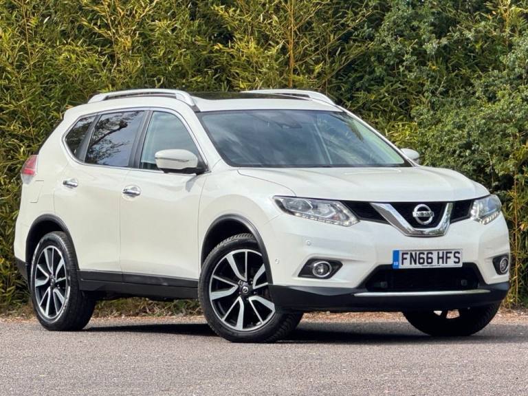 2016 Nissan X-Trail 1.6 dCi Tekna SUV 5dr Diesel XTRON Euro 6 (s/s) (130 ps) ESTATE Diesel Automatic