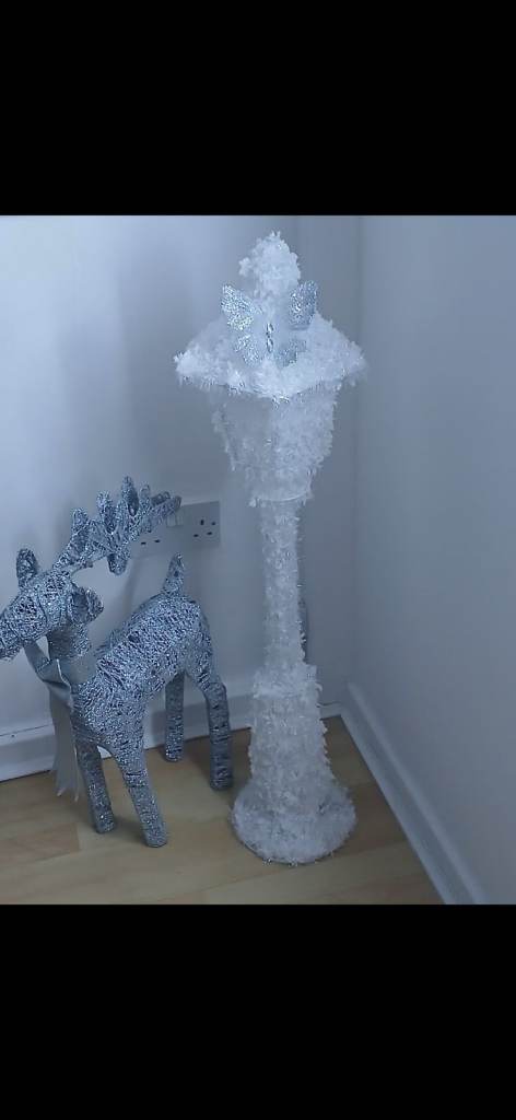 Large glitter reindeers 