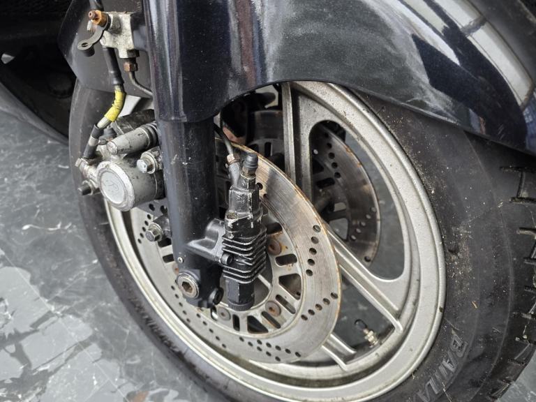 KAWASAKI GPZ 600 R PROJECT BIKE HPI CLEAR