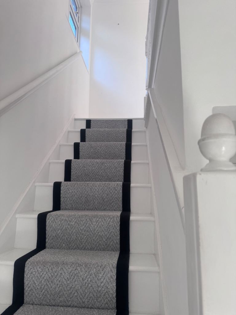 3 Bedrooms Semi detached 