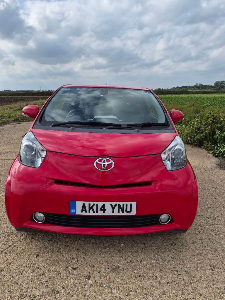 Toyota, IQ2, Hatchback, 2014, Other, 998 (cc), 3 doors