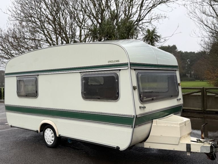 Elddis Cyclone 