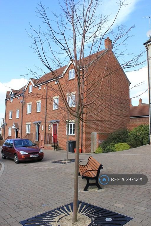 1 bedroom in Millgrove Street, Swindon, SN25 (#2974321)