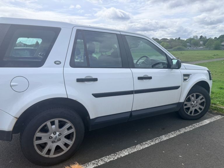 Land Rover, FREELANDER, Estate, 2010, Other, 2179 (cc), 5 doors