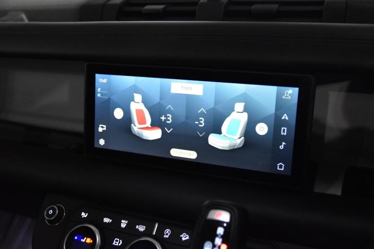 2021 Land Rover Defender 3.0 D250 HSE 110 5dr Auto ESTATE DIESEL Automatic