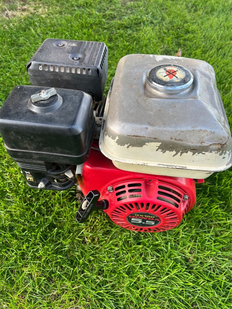 Honda Gx 160 with pulley. 