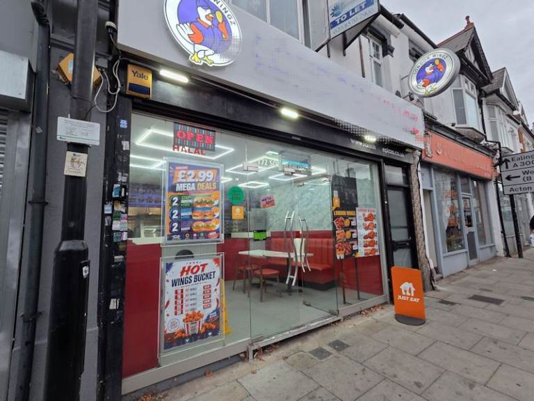 Chicken Shop in Ealing – REF: RB590