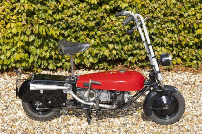 1956 BROCKHOUSE CORGI PETROL Manual