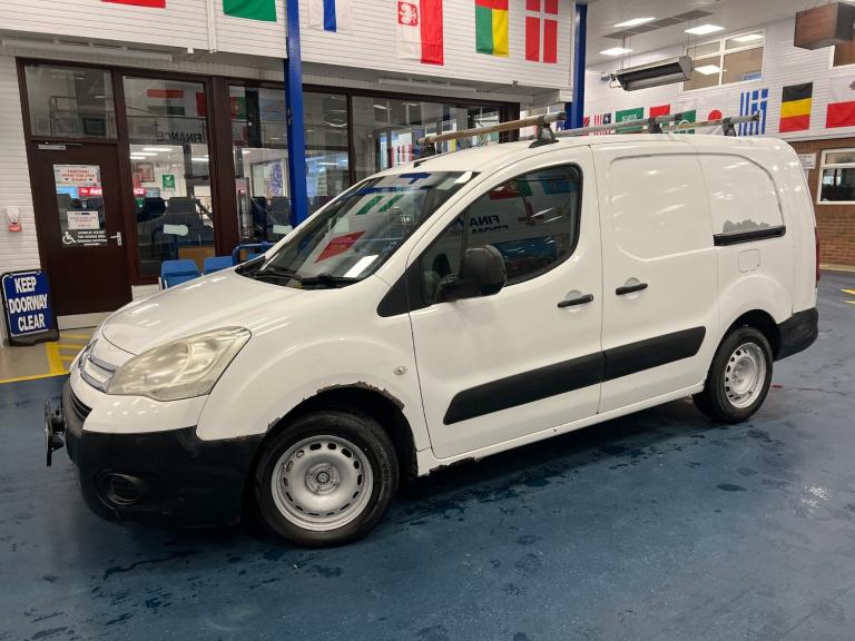 2010 Citroen Berlingo 750 L2 LX 1.6HDI 90PS 3 SEAT LWB VAN --------------------------------------...